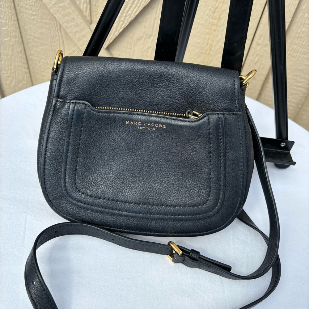 MARC JACOBS Calfskin Empire City Messenger Crossbody Black